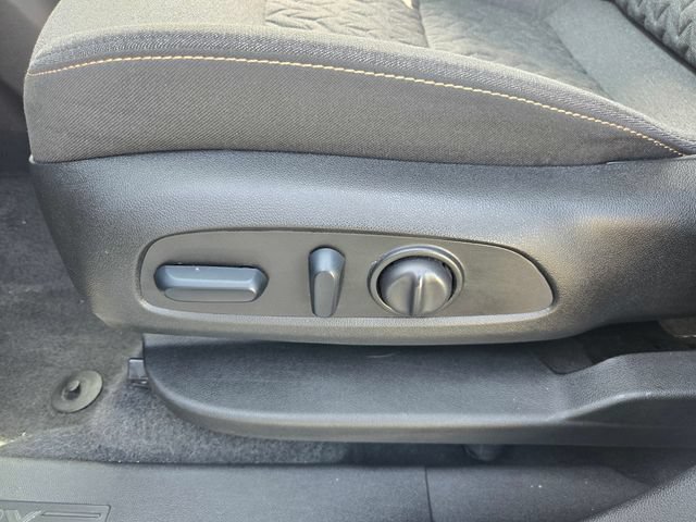 Used 2024 Chevrolet Equinox LT FWD image 15