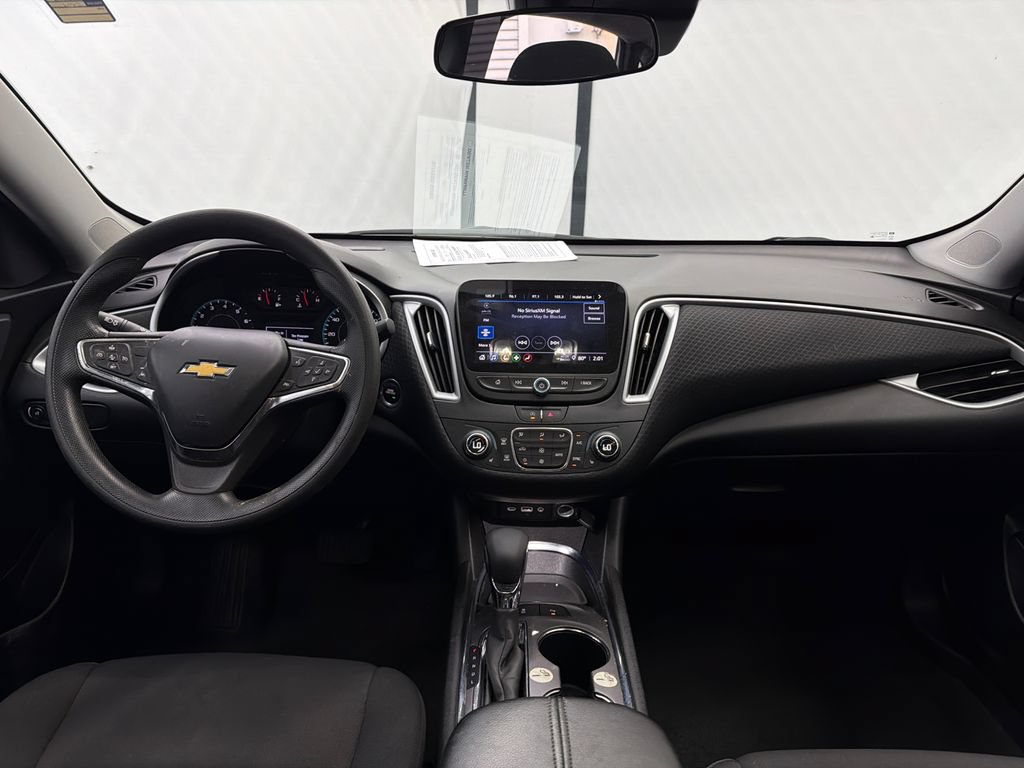Used 2024 Chevrolet Malibu LT FWD image 22