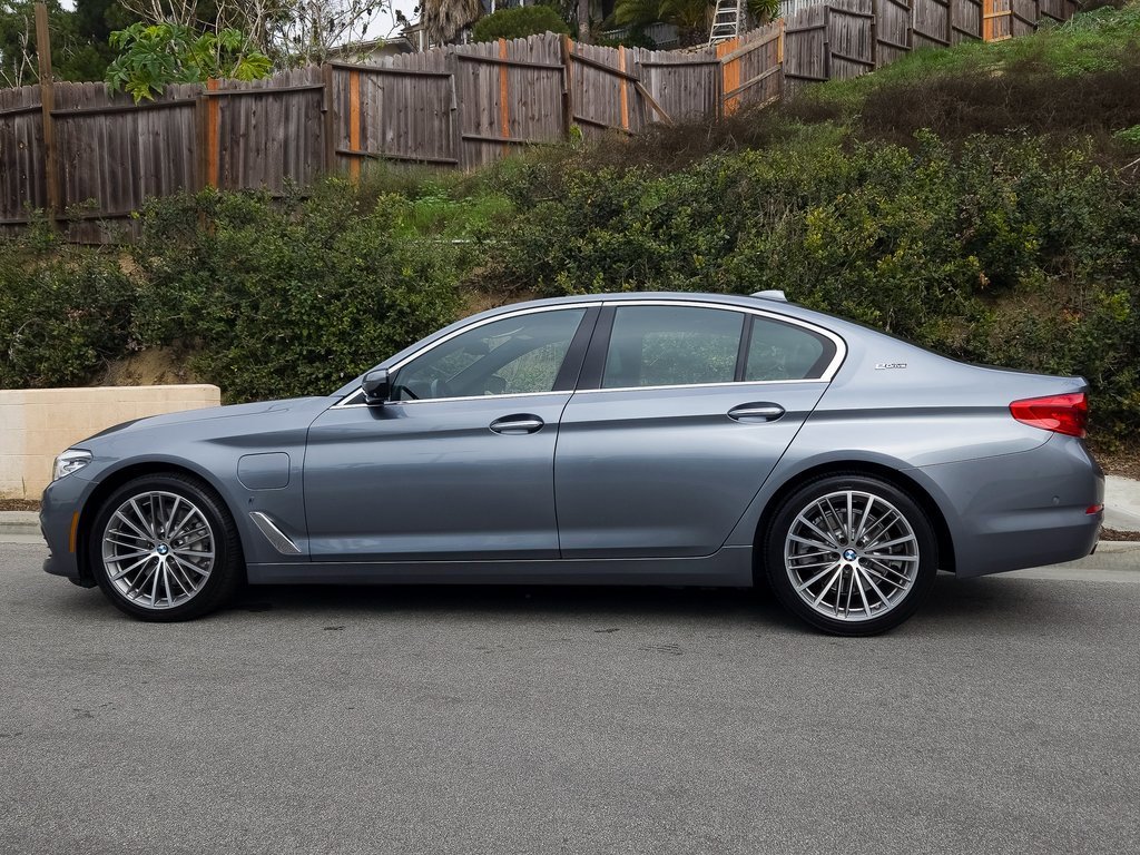Used 2018 BMW 530e image 28