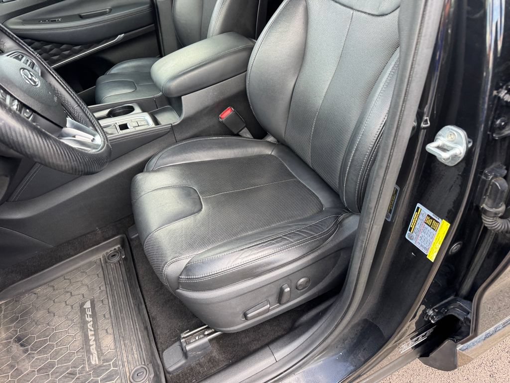 Used 2019 Hyundai Santa Fe Limited FWD image 6