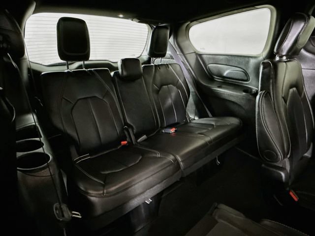 Used 2026 Chrysler Pacifica Select AWD/4WD image 26