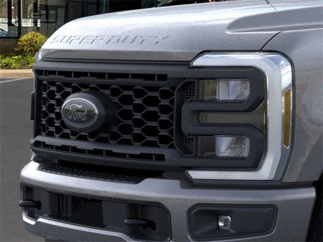 New 2025 Ford F350 Lariat w/ Lariat Ultimate Package image 17
