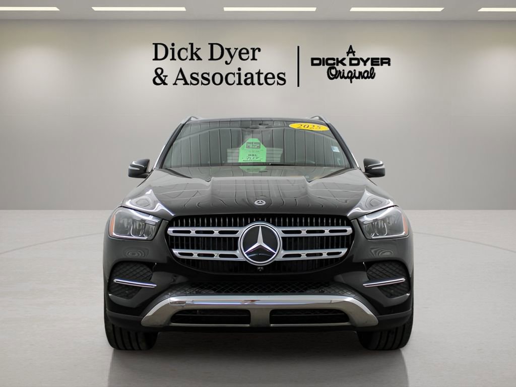 Used 2025 Mercedes-Benz GLE 350 4MATIC image 8