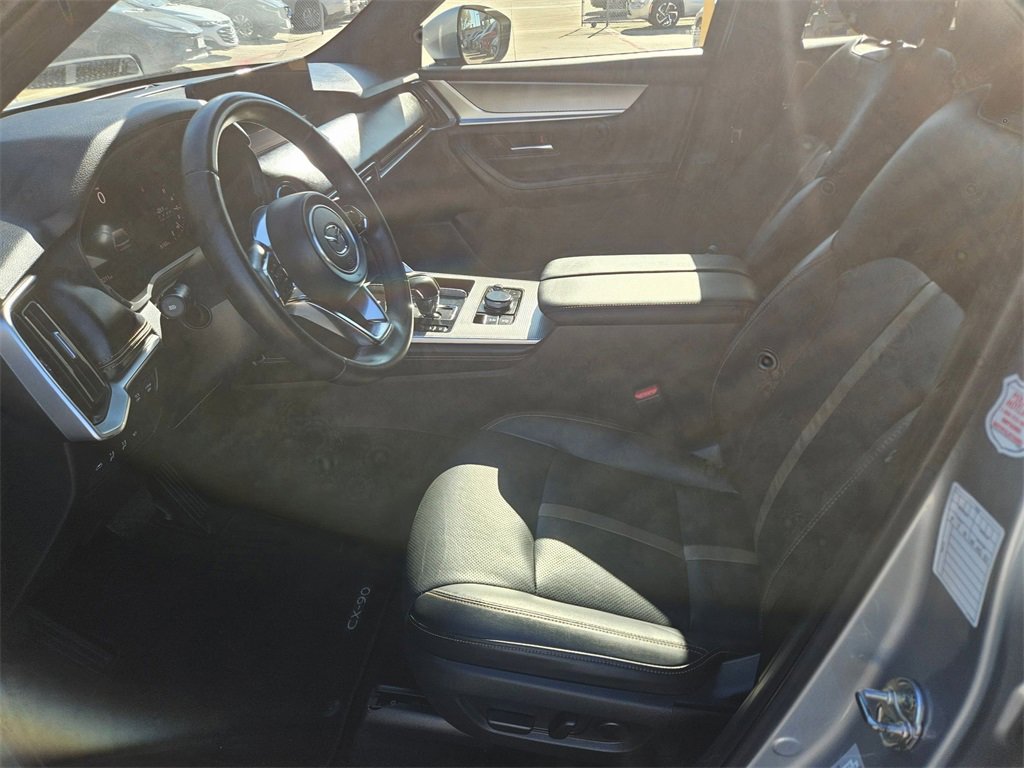 Used 2025 MAZDA CX-90 3.3 Turbo w/ Premium Plus Pkg image 11