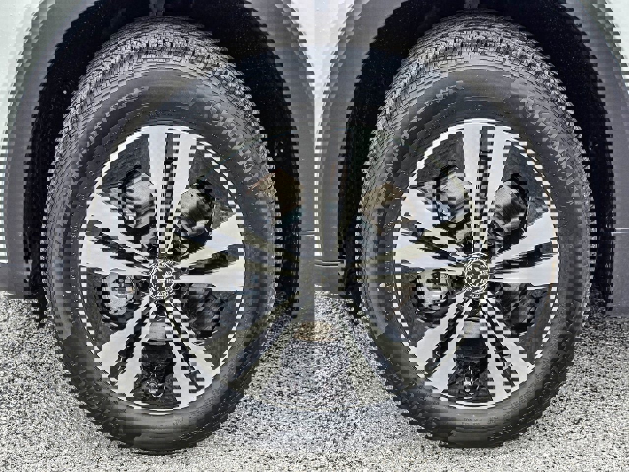 New 2026 Mercedes-Benz GLB 250 4MATIC image 10