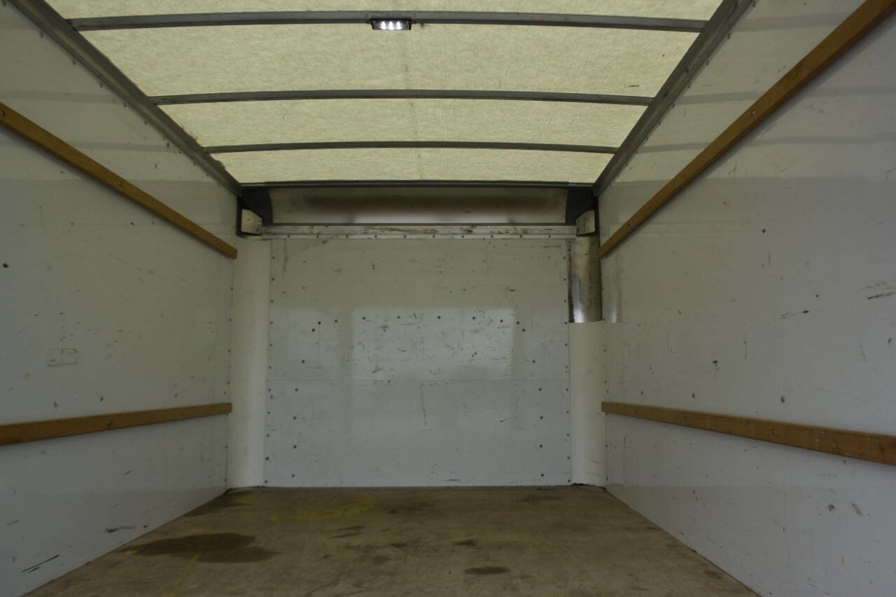 Used 2021 GMC Savana 3500 Extended w/ Power Convenience Package image 35