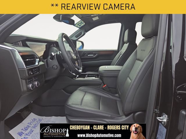 Used 2025 GMC Yukon Denali w/ LPO, Floor Liner Package AWD/4WD image 5