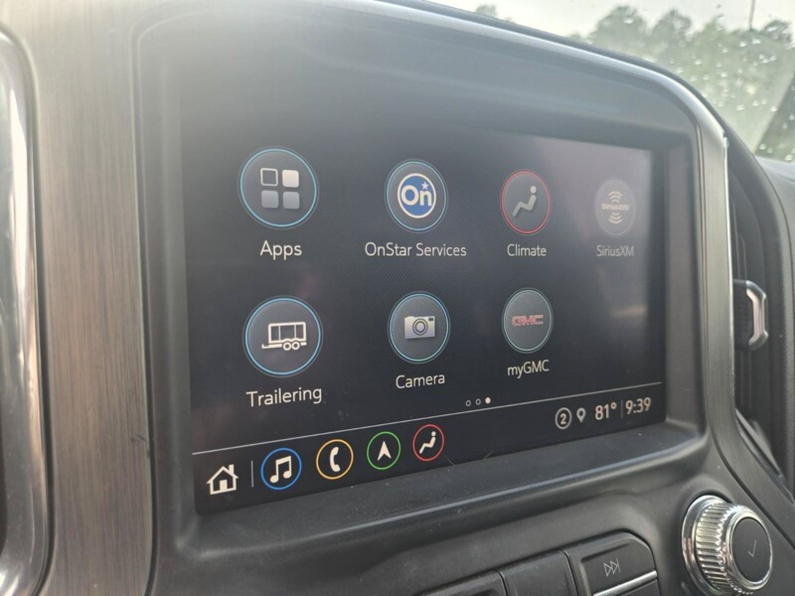Used 2021 GMC Sierra 1500 Denali w/ Denali Premium Package RWD image 9