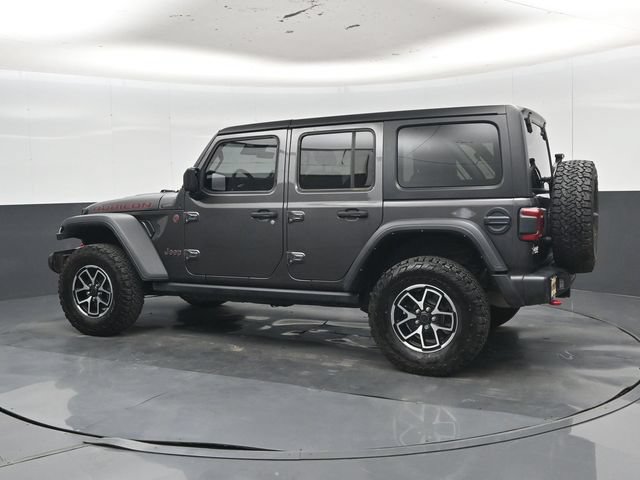 Used 2024 Jeep Wrangler Unlimited Rubicon w/ Technology Group AWD/4WD image 38