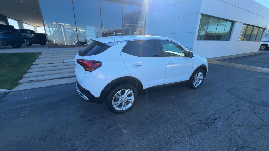 Certified 2022 Buick Encore GX Preferred w/ Cold Weather Comfort Package image 8