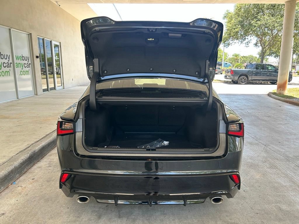 Used 2026 Lexus IS 350 F Sport w/ Technology Package RWD image 34