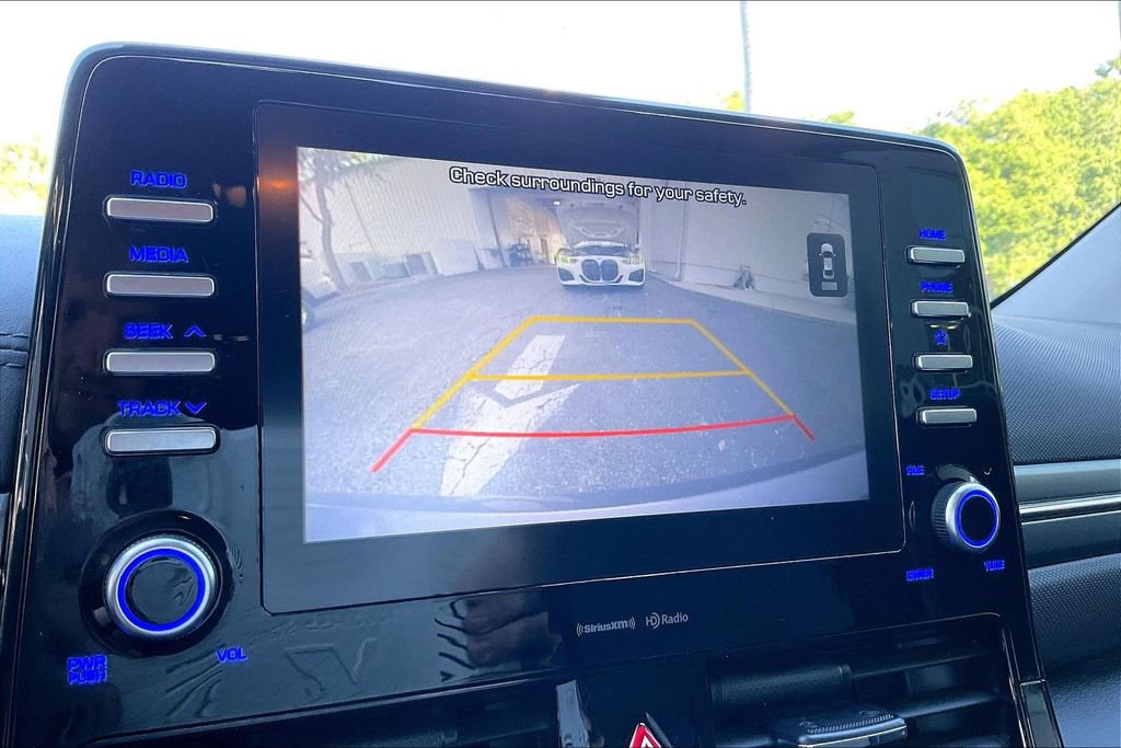 Used 2020 Hyundai Ioniq SE FWD image 12