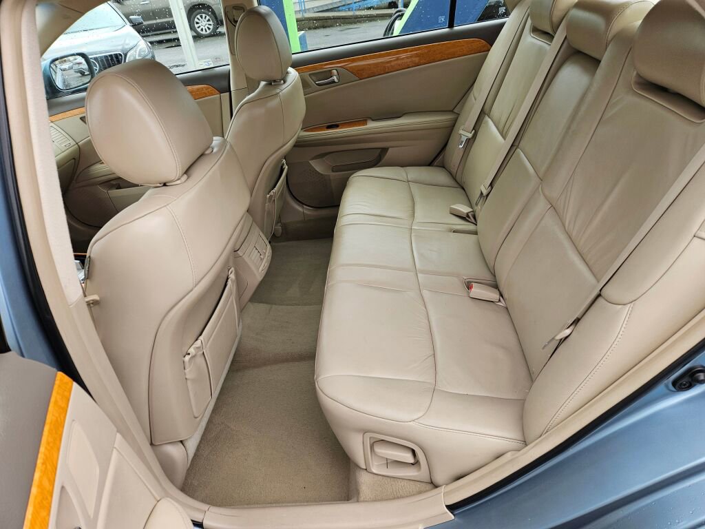 Used 2007 Toyota Avalon XL image 13