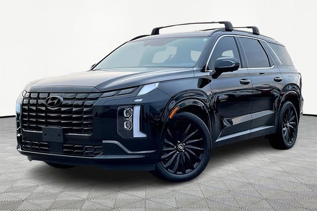 Used 2024 Hyundai Palisade Calligraphy image 2