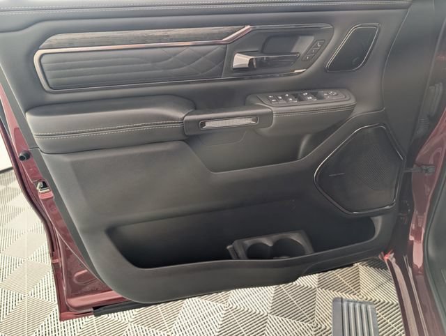 Certified 2025 RAM 1500 Limited AWD/4WD image 10