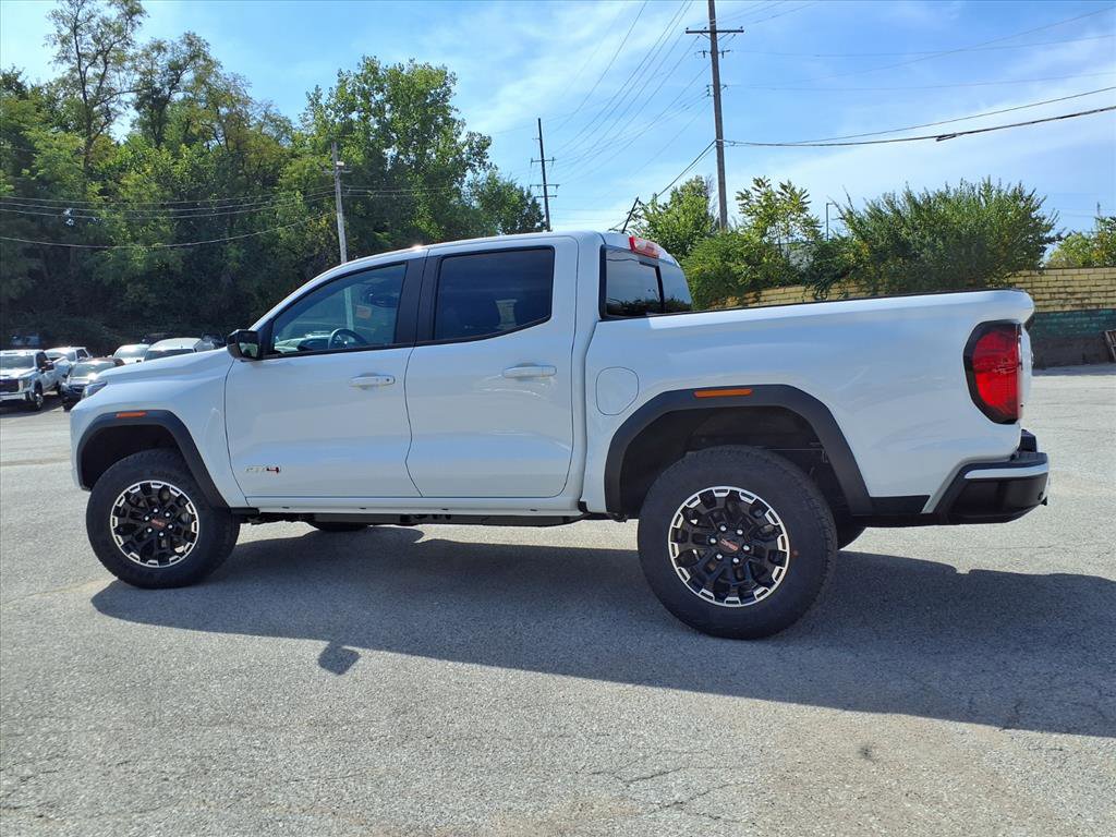 New 2026 GMC Canyon AT4 image 23