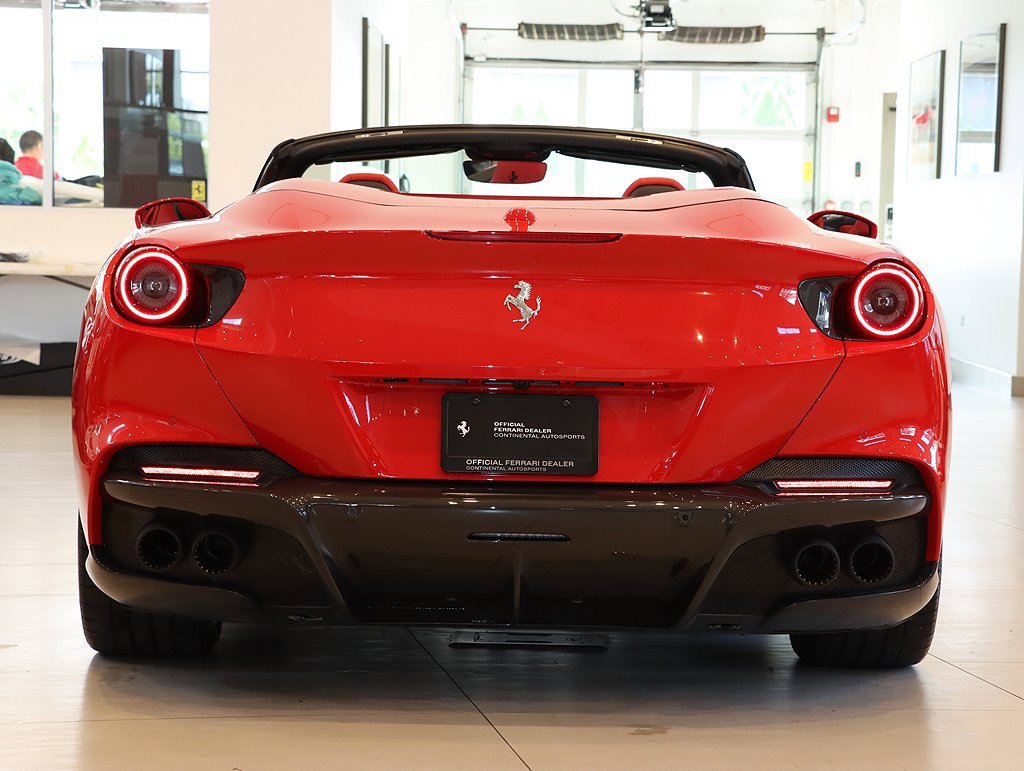 Certified 2022 Ferrari Portofino M image 62