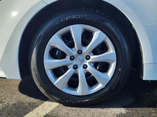 Used 2025 Toyota Corolla LE image 10