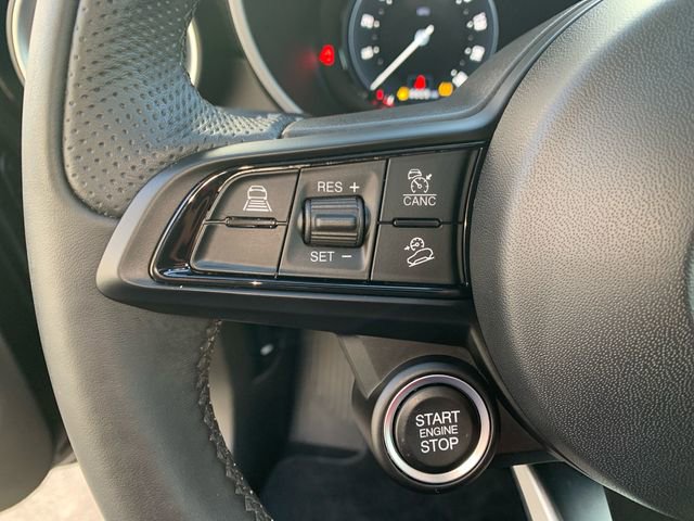 Used 2024 Alfa Romeo Stelvio Ti w/ Performance Driving Package AWD/4WD image 24