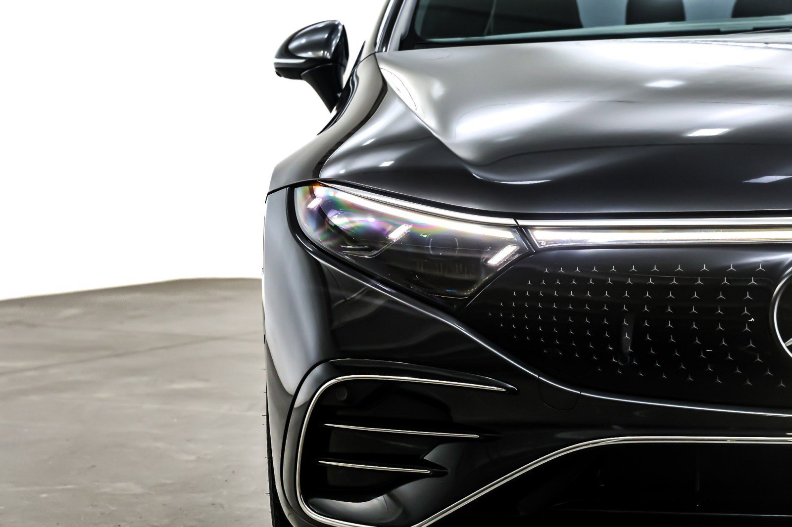 Certified 2022 Mercedes-Benz EQS 580 4MATIC Sedan image 14