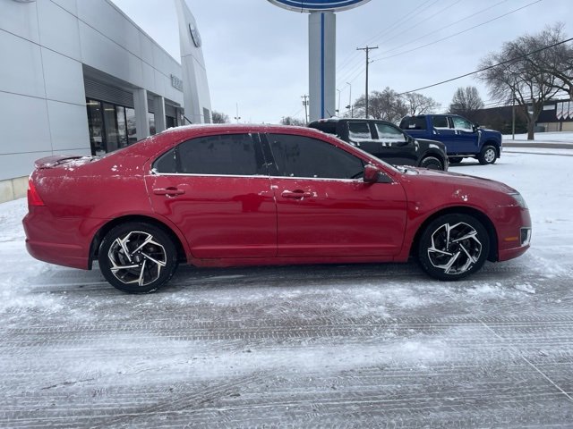 Used 2010 Ford Fusion SEL image 16