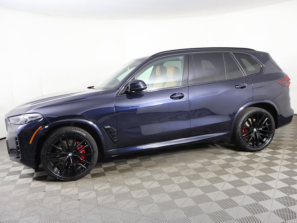 Used 2024 BMW X5 xDrive40i w/ M Sport Package image 20