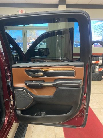 Used 2019 RAM 1500 Limited image 17