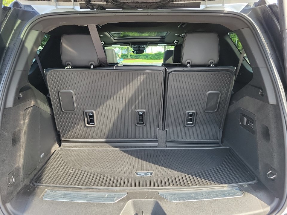 Certified 2024 Cadillac Escalade Sport w/ Touring Package AWD/4WD image 15