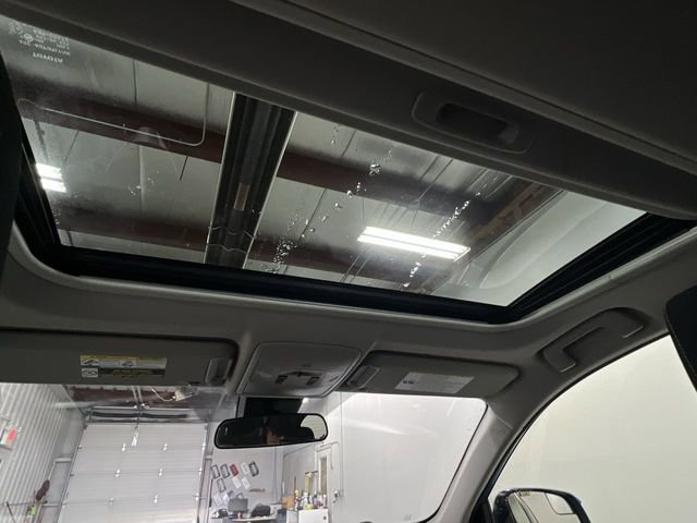 Used 2018 Toyota RAV4 XLE image 19