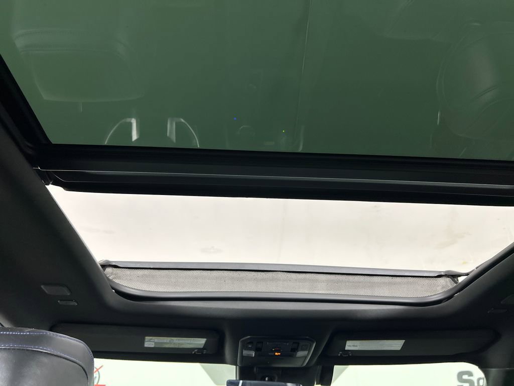 Used 2022 Toyota Tundra Platinum w/ Advanced Package AWD/4WD image 22