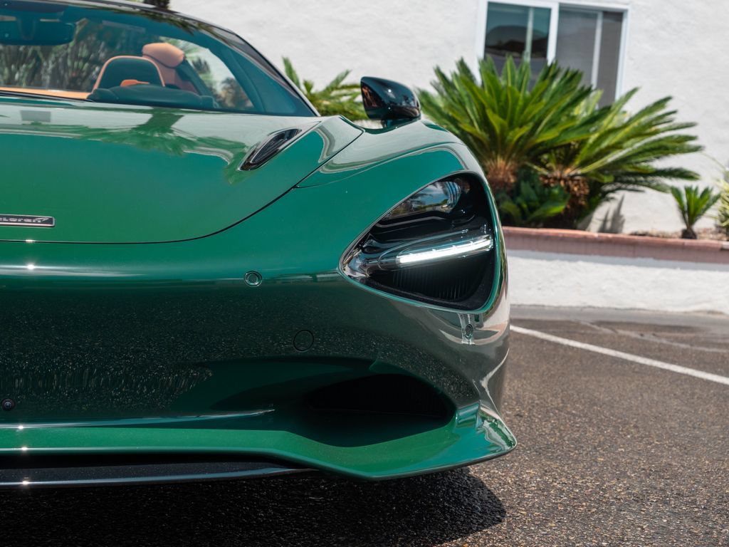 New 2026 McLaren 750S Spider RWD image 6