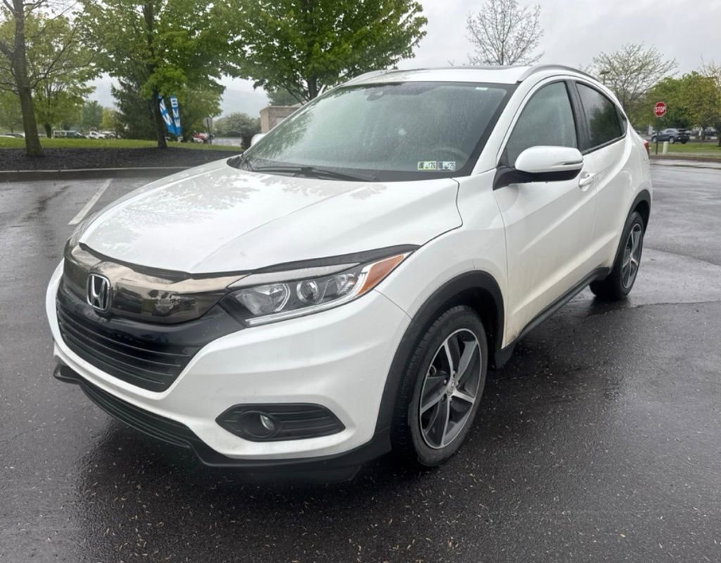 Used 2022 Honda HR-V EX image 2
