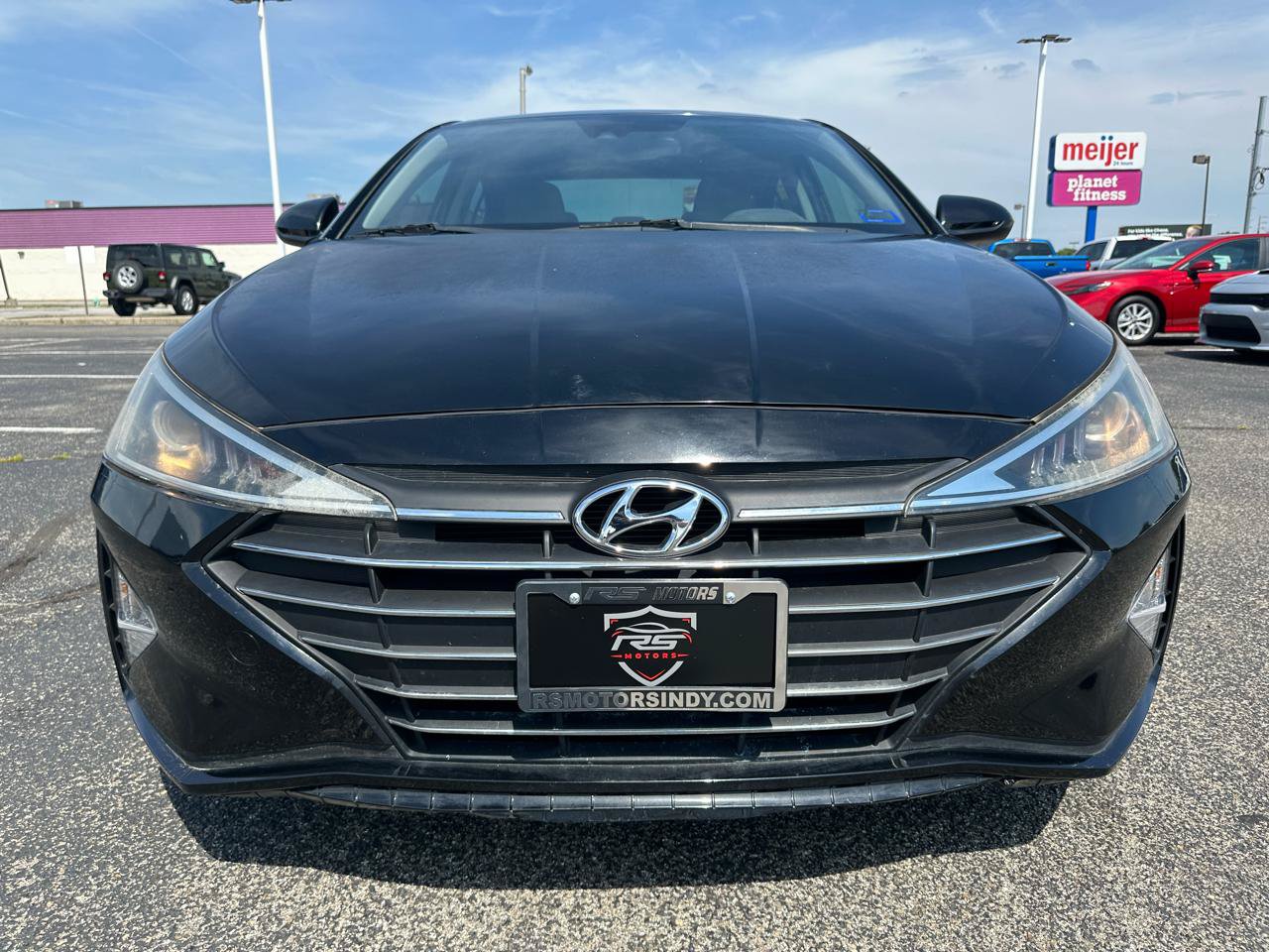 Used 2020 Hyundai Elantra Value Edition w/ Winter Weather Package FWD image 4