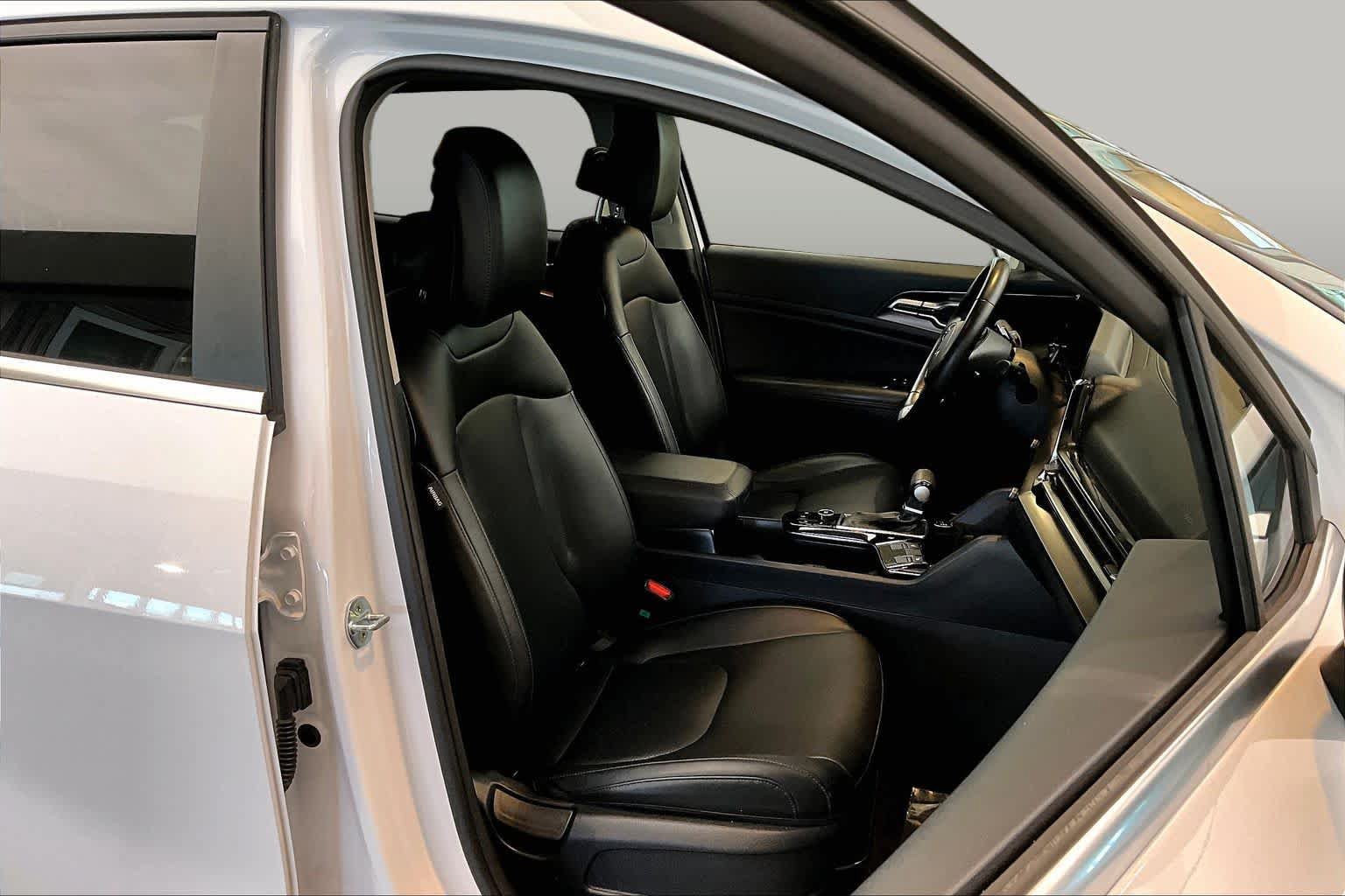 Used 2023 Kia Sportage EX FWD image 9