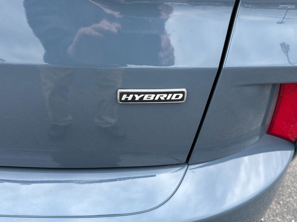 Used 2024 Ford Escape ST-Line w/ Equipment Group 301A image 9