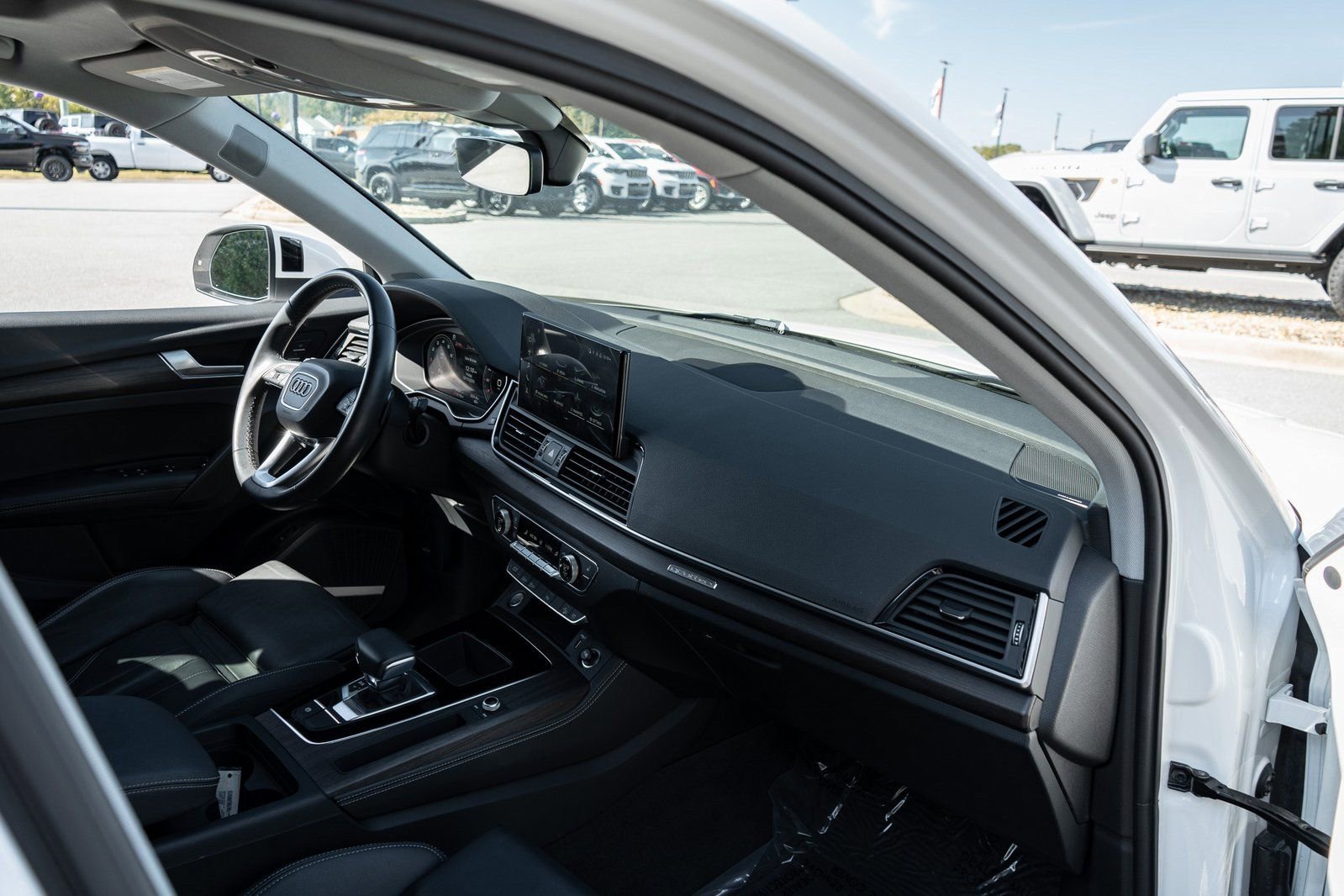 Used 2024 Audi Q5 2.0T Premium Plus image 22