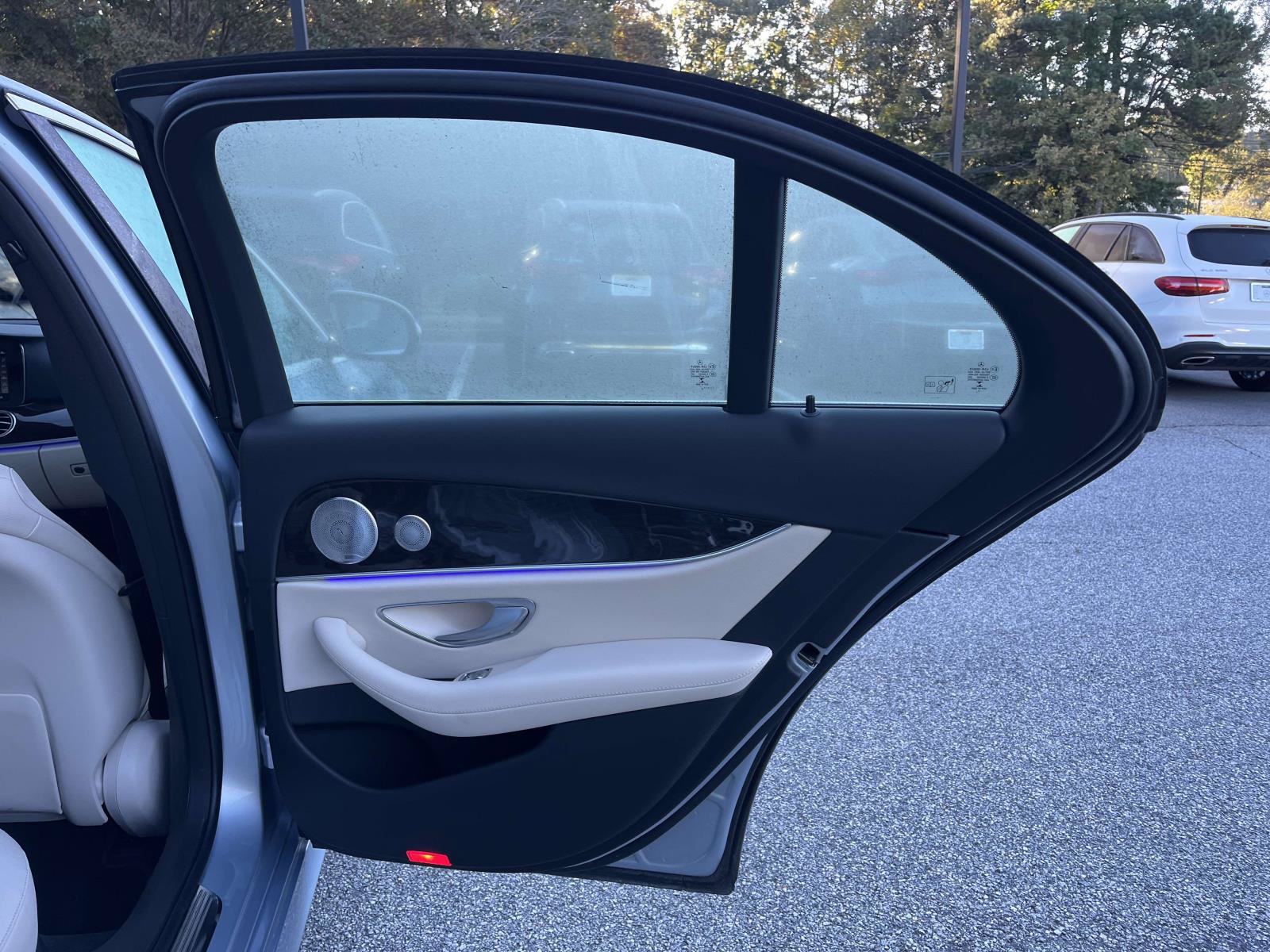 Used 2018 Mercedes-Benz E 300 image 44