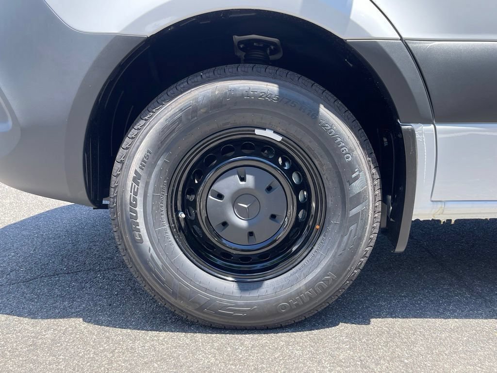 New 2026 Mercedes-Benz Sprinter 2500 image 10