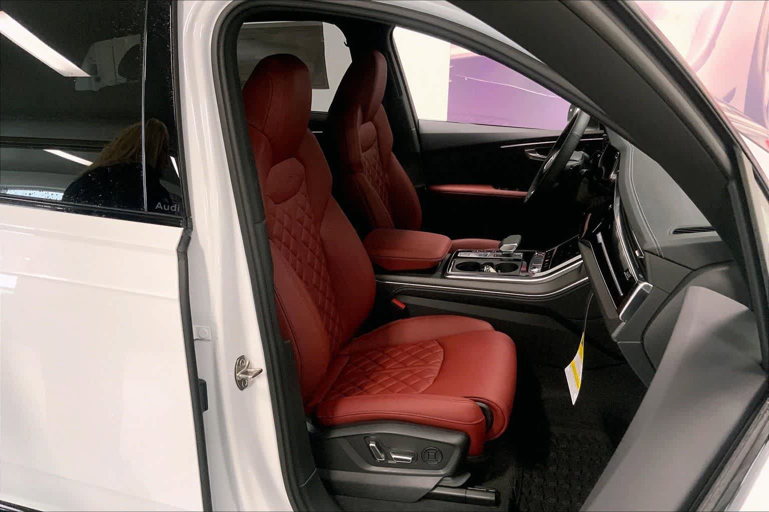 New 2026 Audi SQ7 Premium Plus image 14