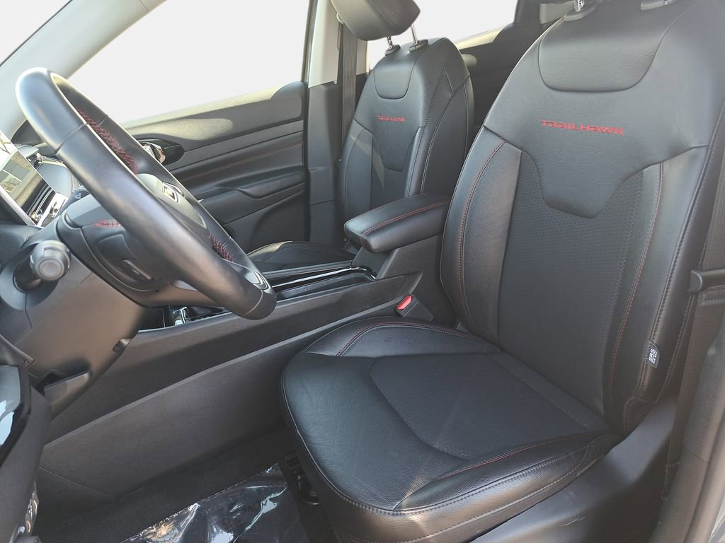 Certified 2022 Jeep Compass Trailhawk w/ Trailhawk Convenience Group AWD/4WD image 15