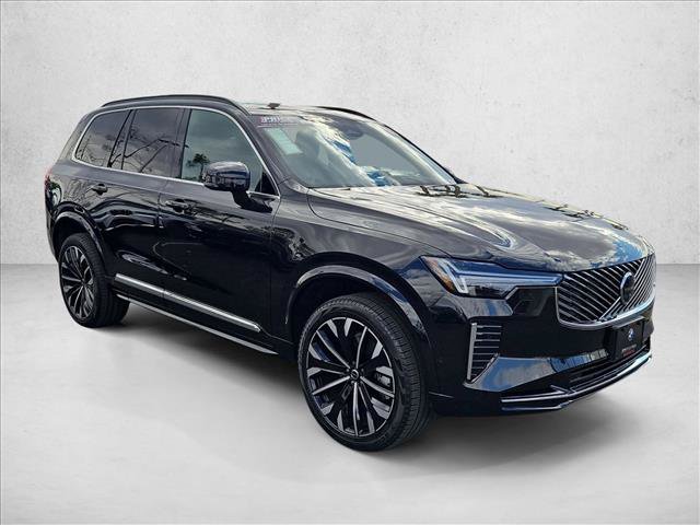 Used 2026 Volvo XC90 B6 Ultra w/ Protection Package AWD/4WD image 3