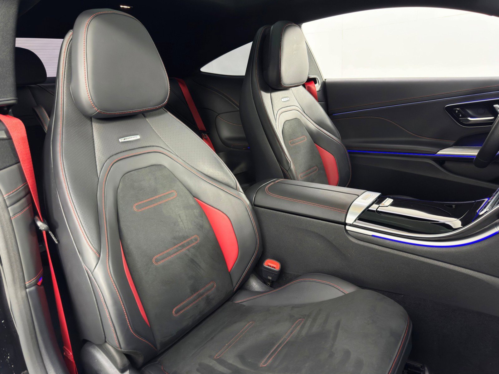 Used 2024 Mercedes-Benz CLE 53 AMG 4MATIC image 41