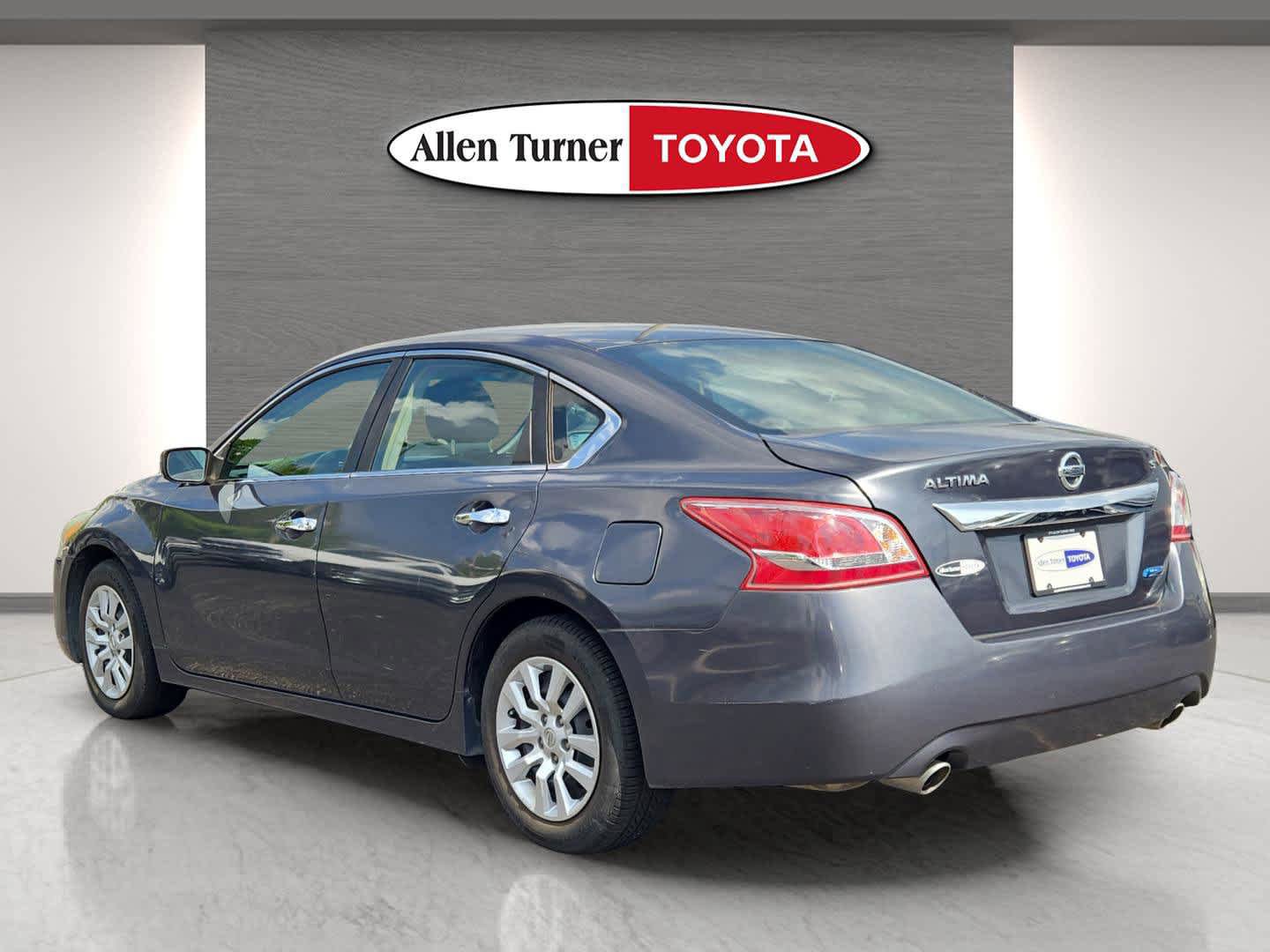 Used 2013 Nissan Altima 2.5 S image 11
