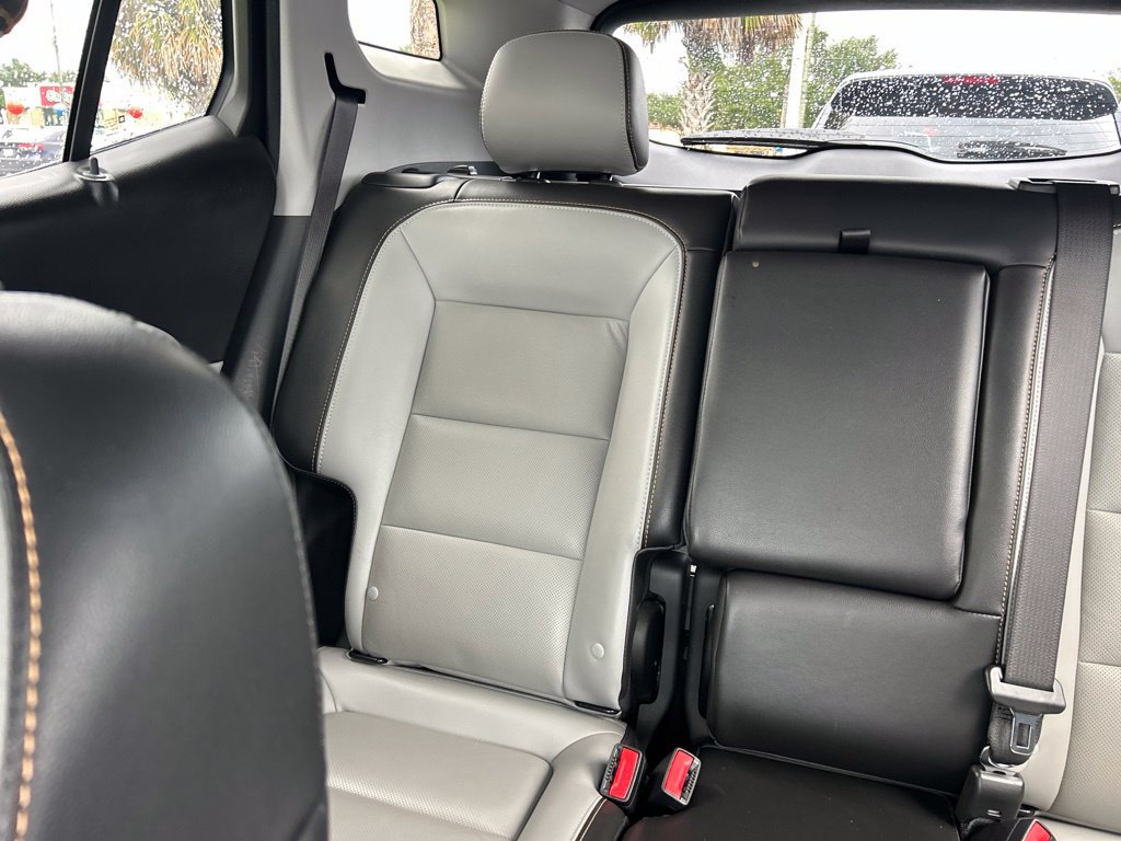 Used 2021 GMC Terrain SLT w/ Infotainment Package II FWD image 13