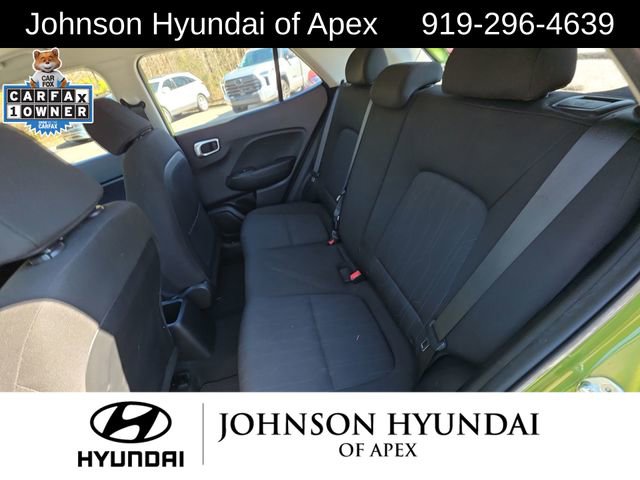 Used 2021 Hyundai Venue SE image 22