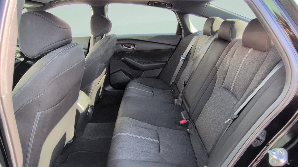 Used 2024 Honda Accord Sport image 9