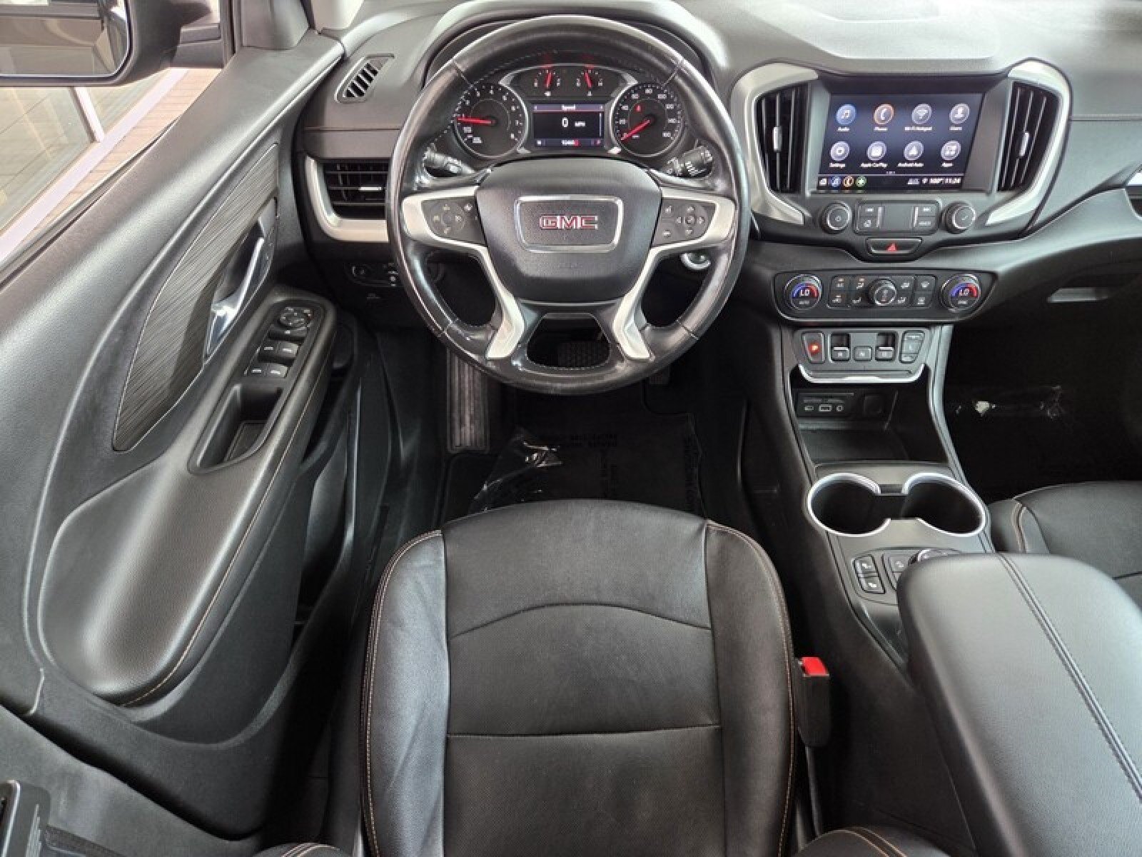 Used 2020 GMC Terrain SLT FWD image 16