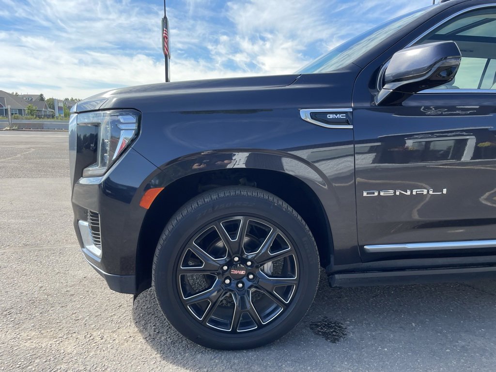 Used 2023 GMC Yukon XL Denali w/ Max Trailering Package image 10