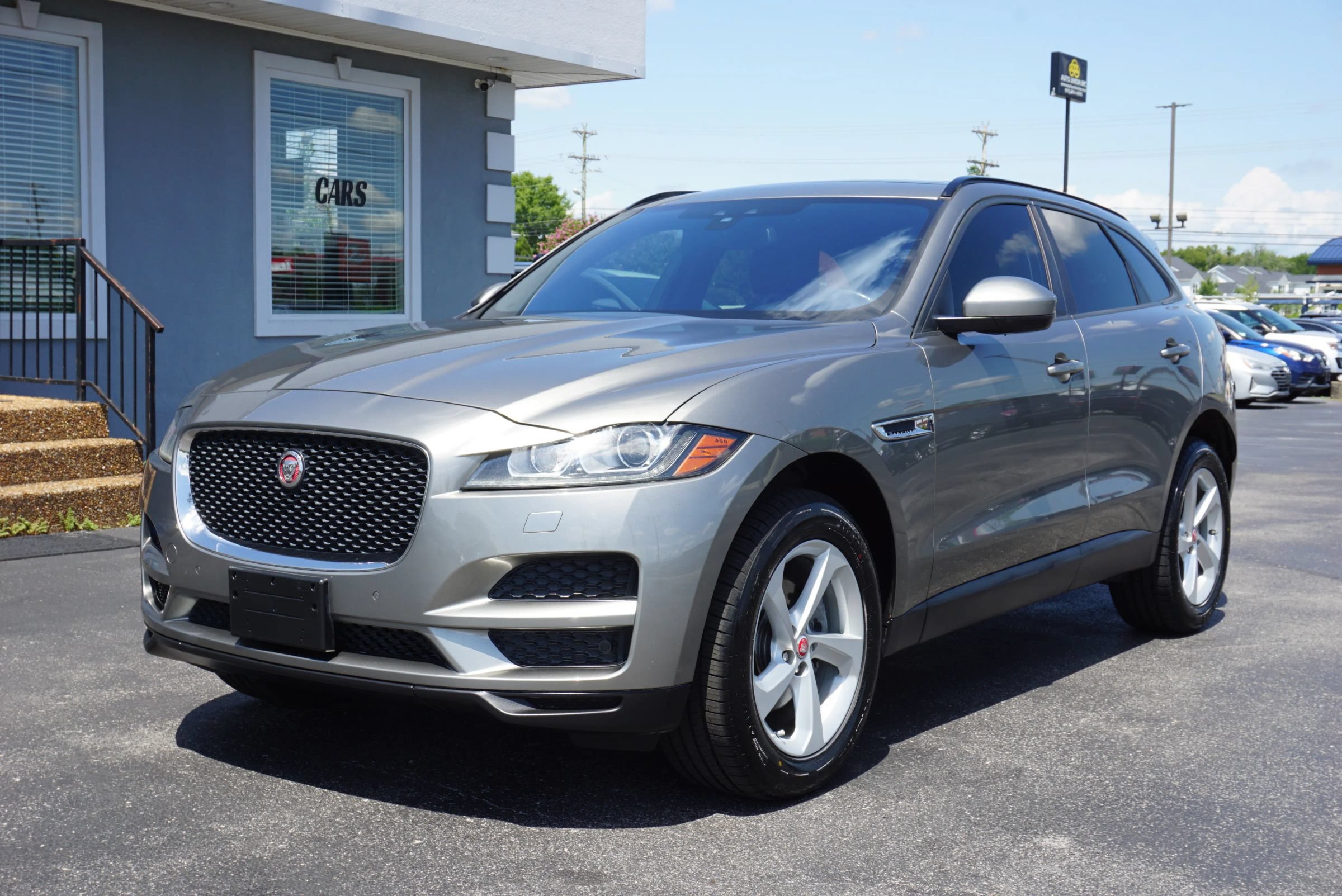 Used 2018 Jaguar F-PACE Premium AWD/4WD image 1
