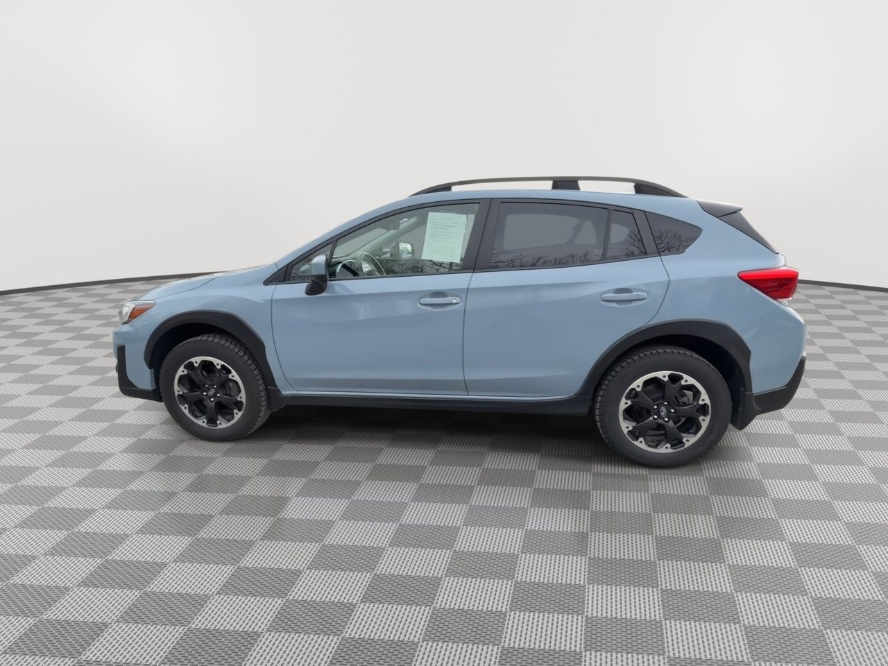 Used 2021 Subaru Crosstrek 2.0i Premium w/ Moonroof Package AWD/4WD image 5